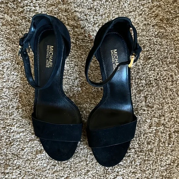 Michael kors best sale shoes poshmark